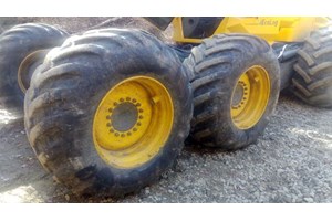 Trelleborg 428  Tires